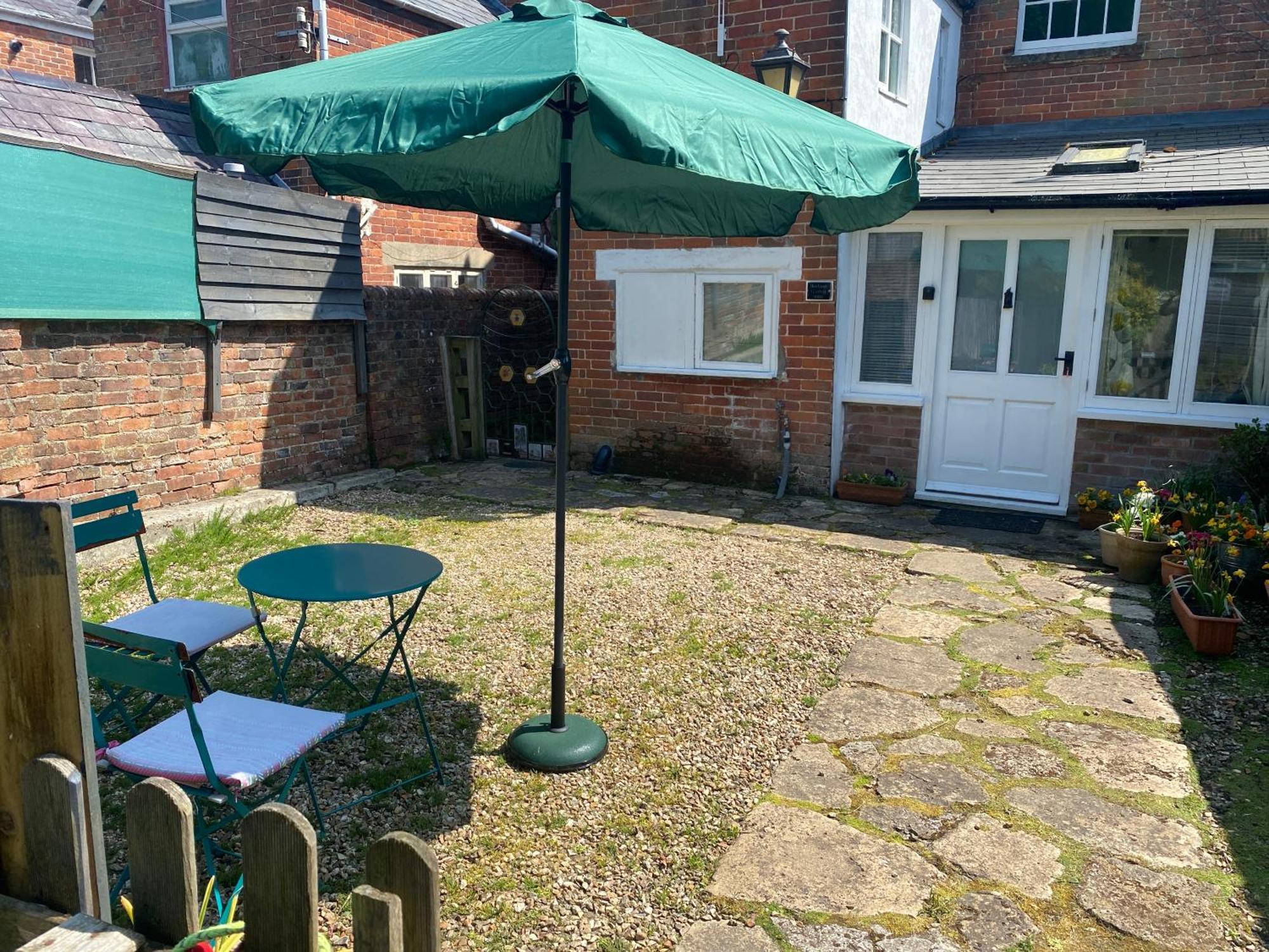 Bridport Garden Suite Exteriör bild